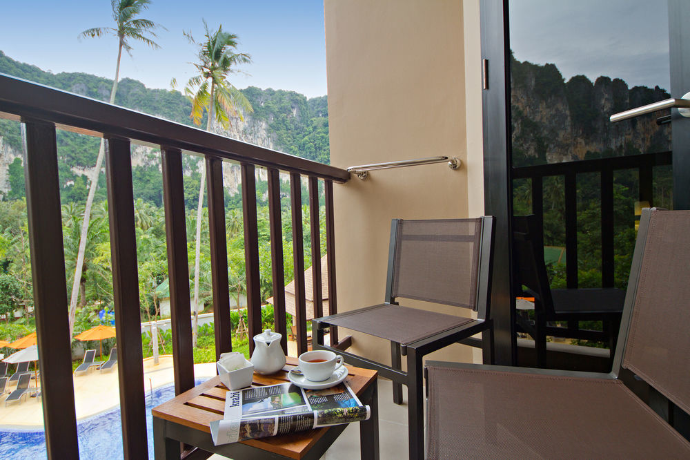 Hotel Ibis Styles Krabi Ao Nang Extérieur photo